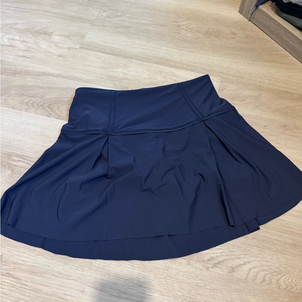 Lululemon Athletica Deep Blue Circle Skirt